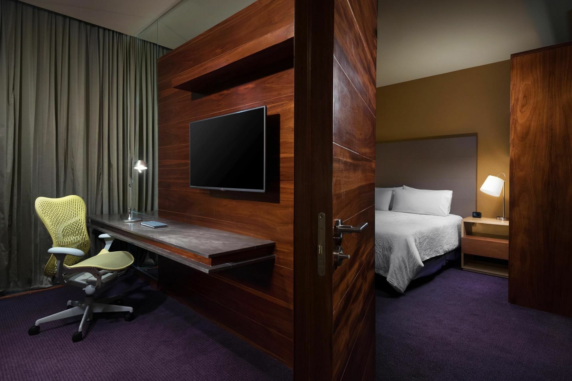 Hilton Garden Inn Monterrey Airport Вилья-Хуарес Экстерьер фото